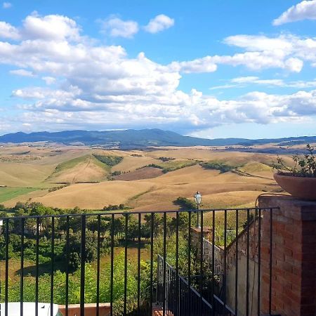 La Casa Della Luna Appartement Terricciola Buitenkant foto