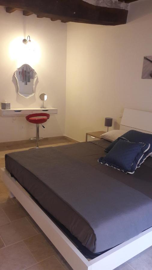 La Casa Della Luna Appartement Terricciola Buitenkant foto