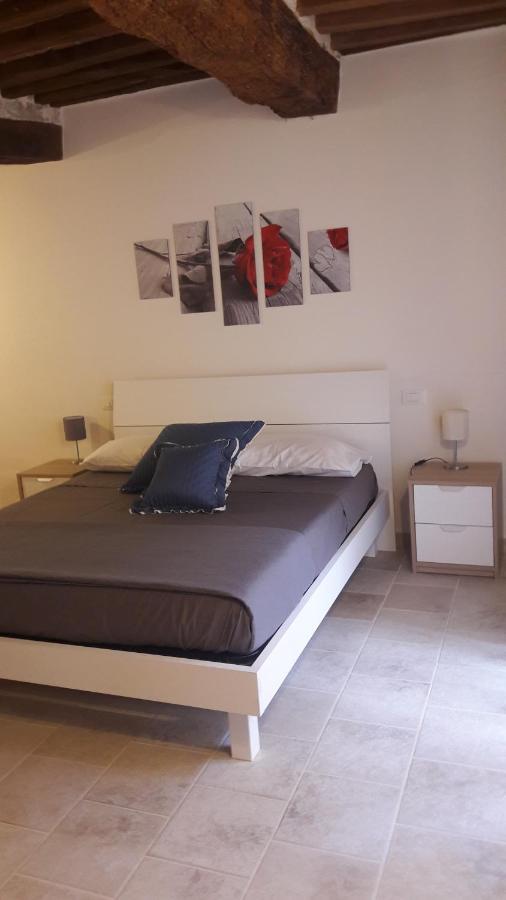 La Casa Della Luna Appartement Terricciola Buitenkant foto