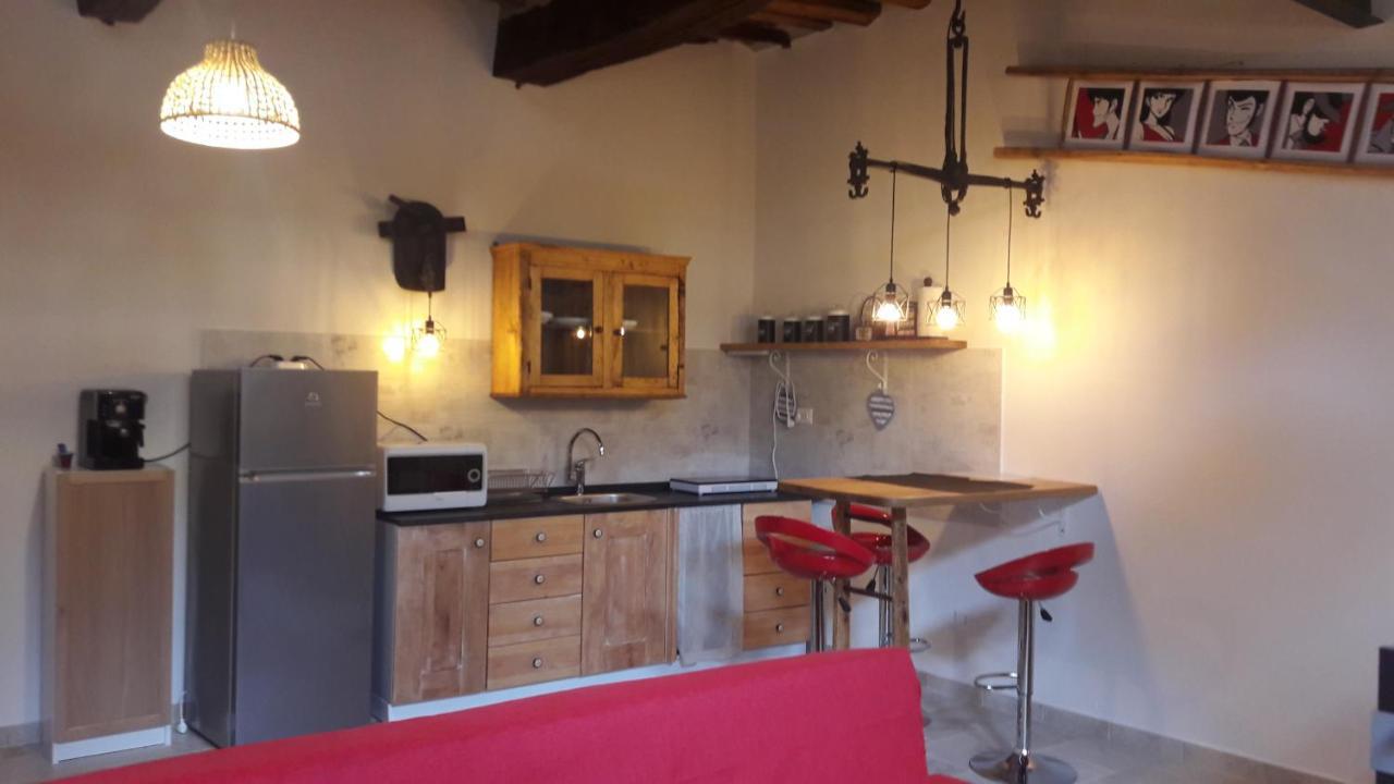 La Casa Della Luna Appartement Terricciola Buitenkant foto