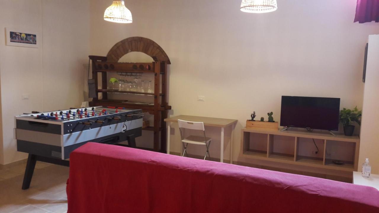 La Casa Della Luna Appartement Terricciola Buitenkant foto