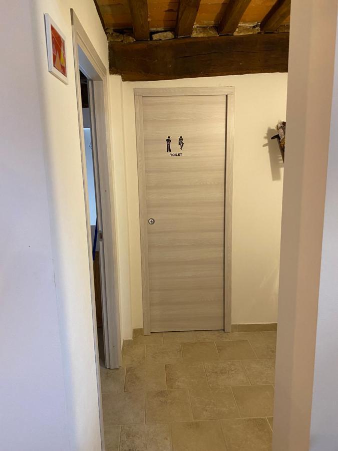 La Casa Della Luna Appartement Terricciola Buitenkant foto