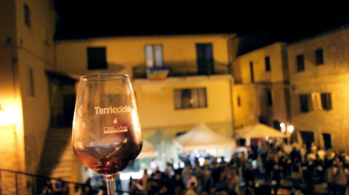 La Casa Della Luna Appartement Terricciola Buitenkant foto